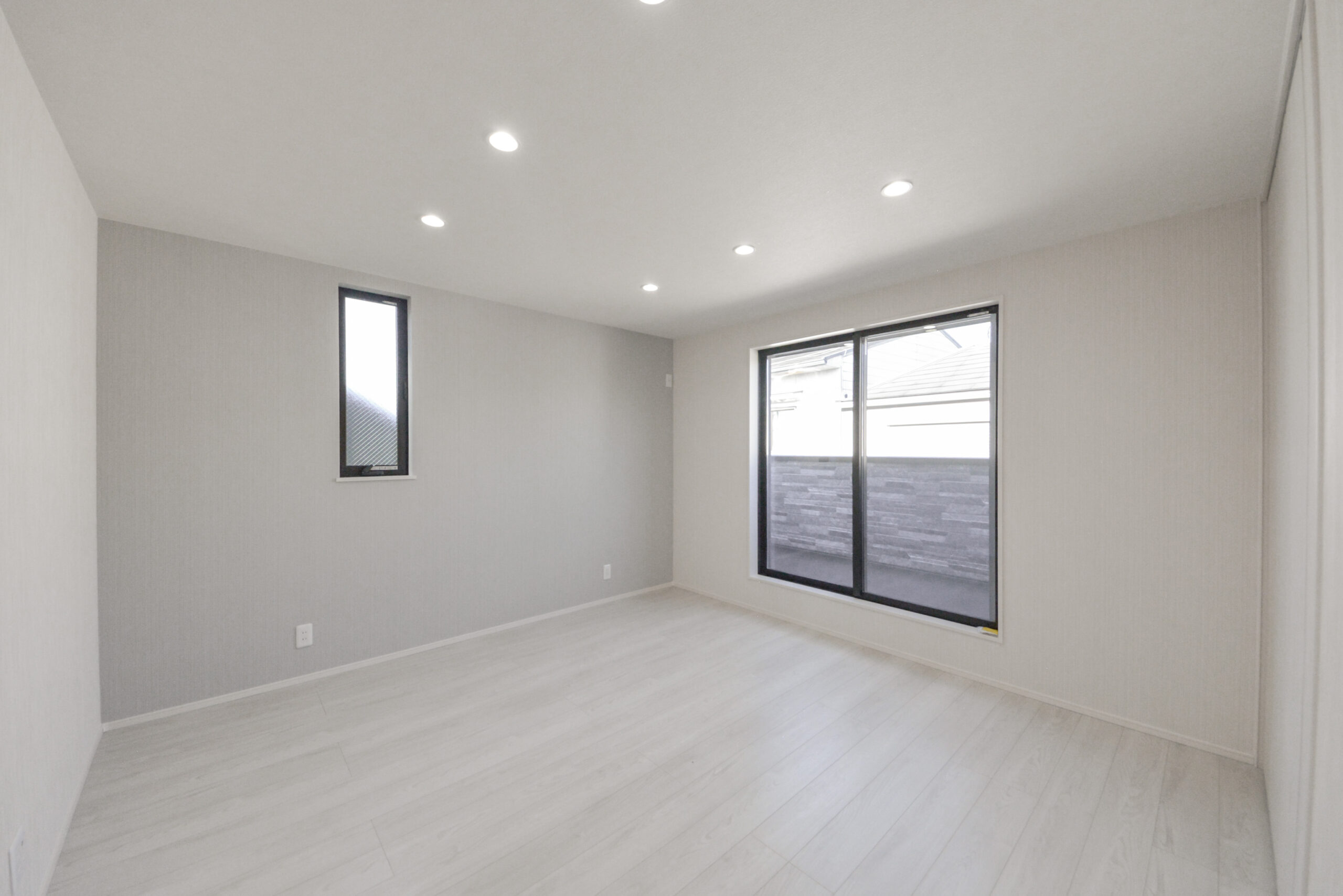 【3階洋室①】
こちらのお部屋はゲストルームとしての使用を想定しているんだとか。