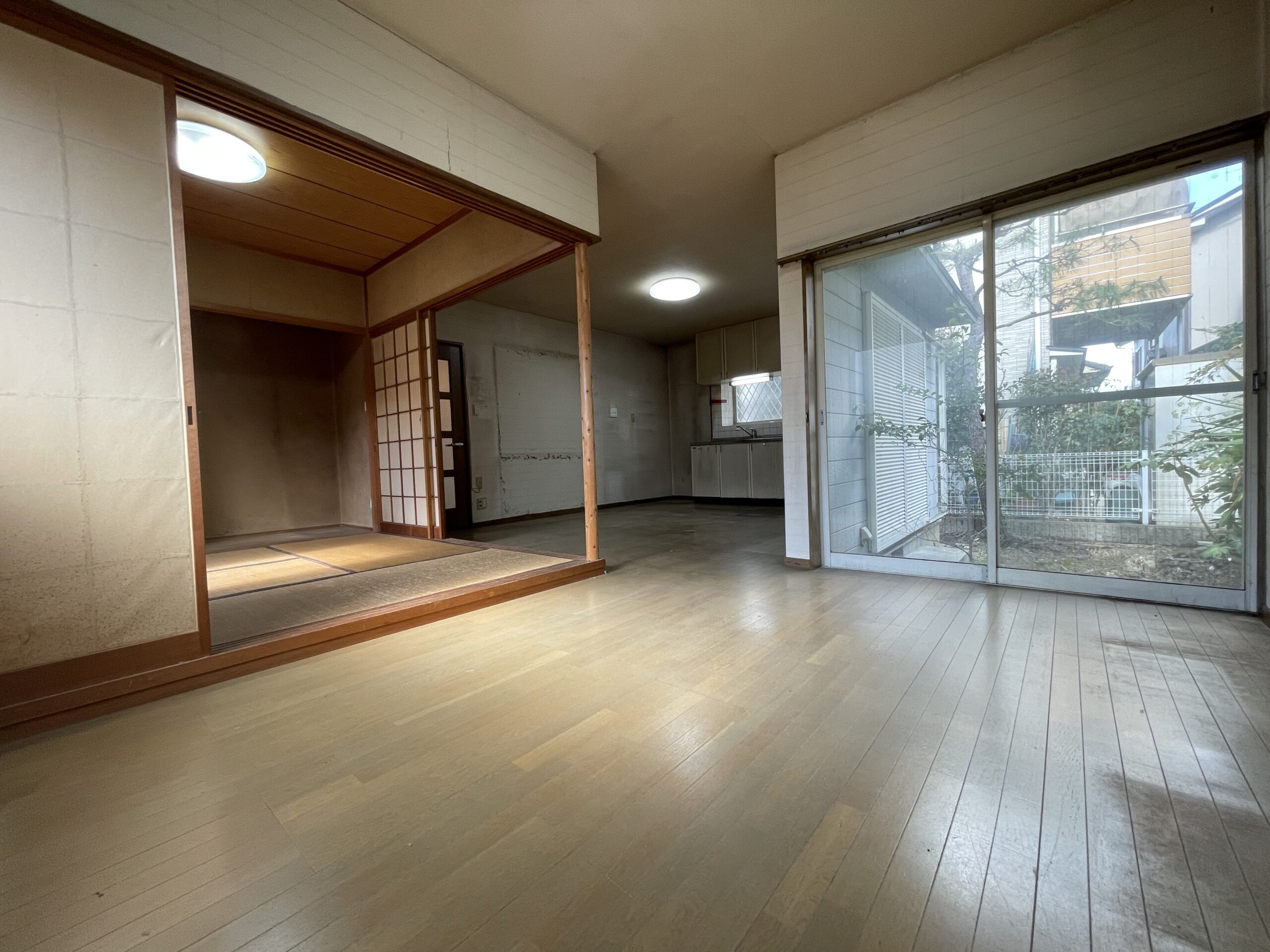 枚方市釈尊寺町　中古戸建　LDK