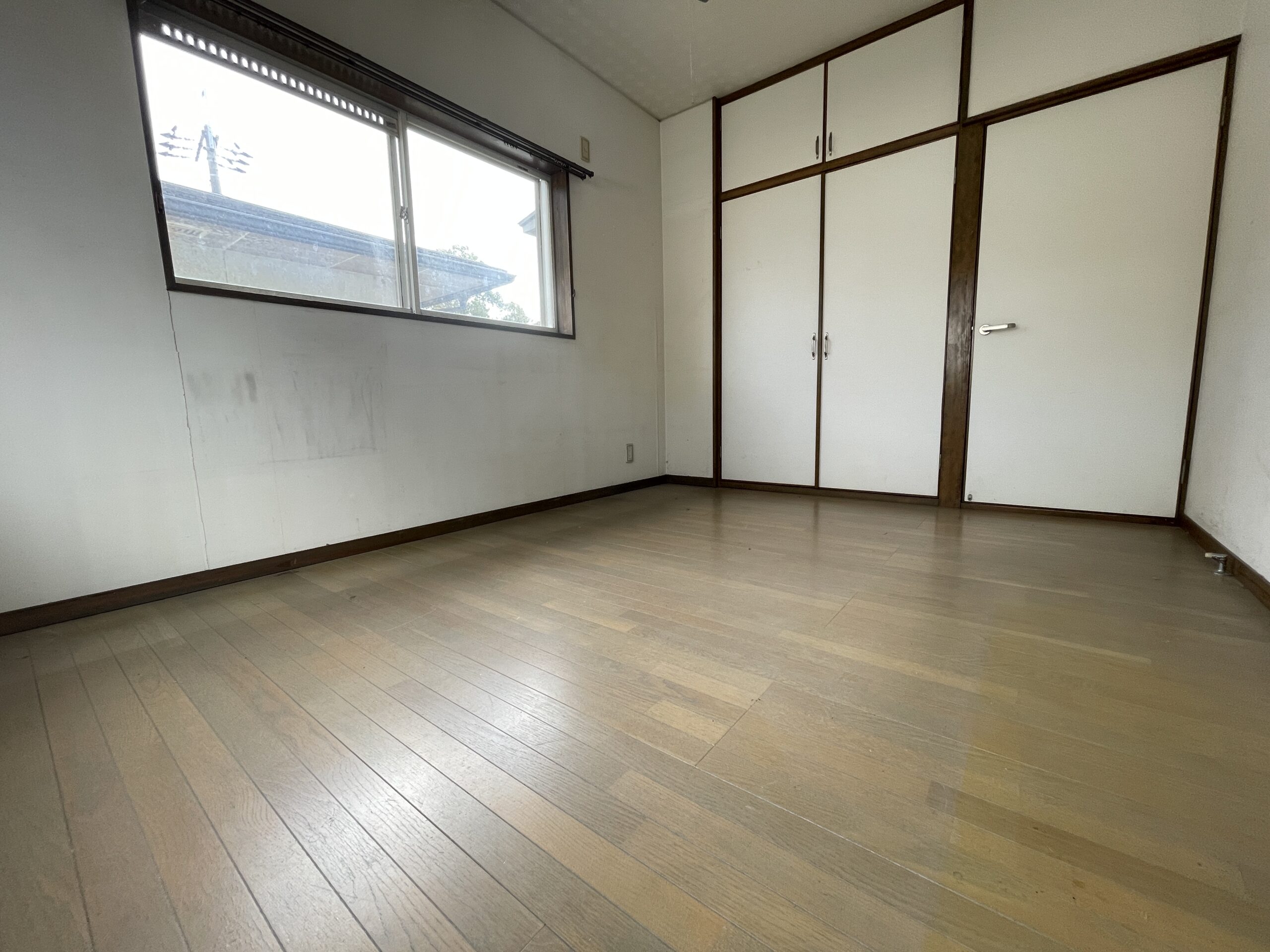 枚方市釈尊寺町　中古戸建　洋室