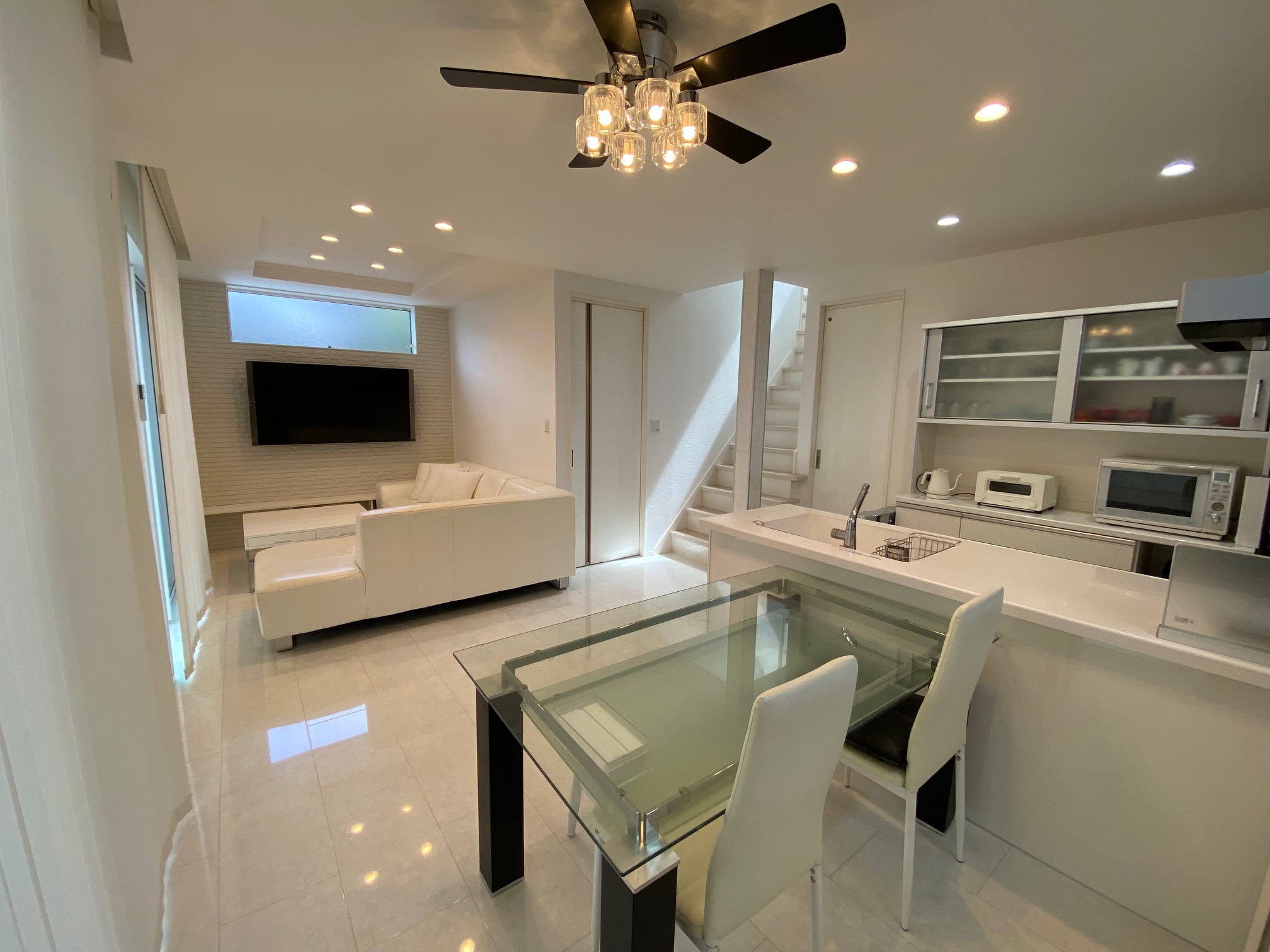 枚方市杉山手一丁目　中古戸建　LDK