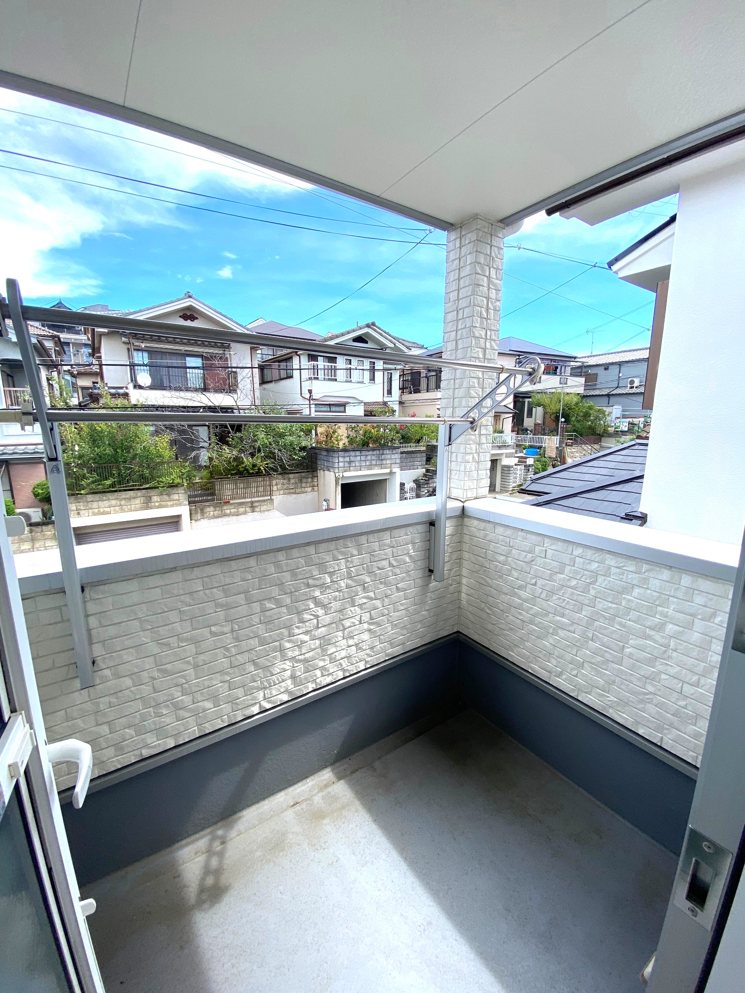 枚方市杉山手一丁目　中古戸建　バルコニー