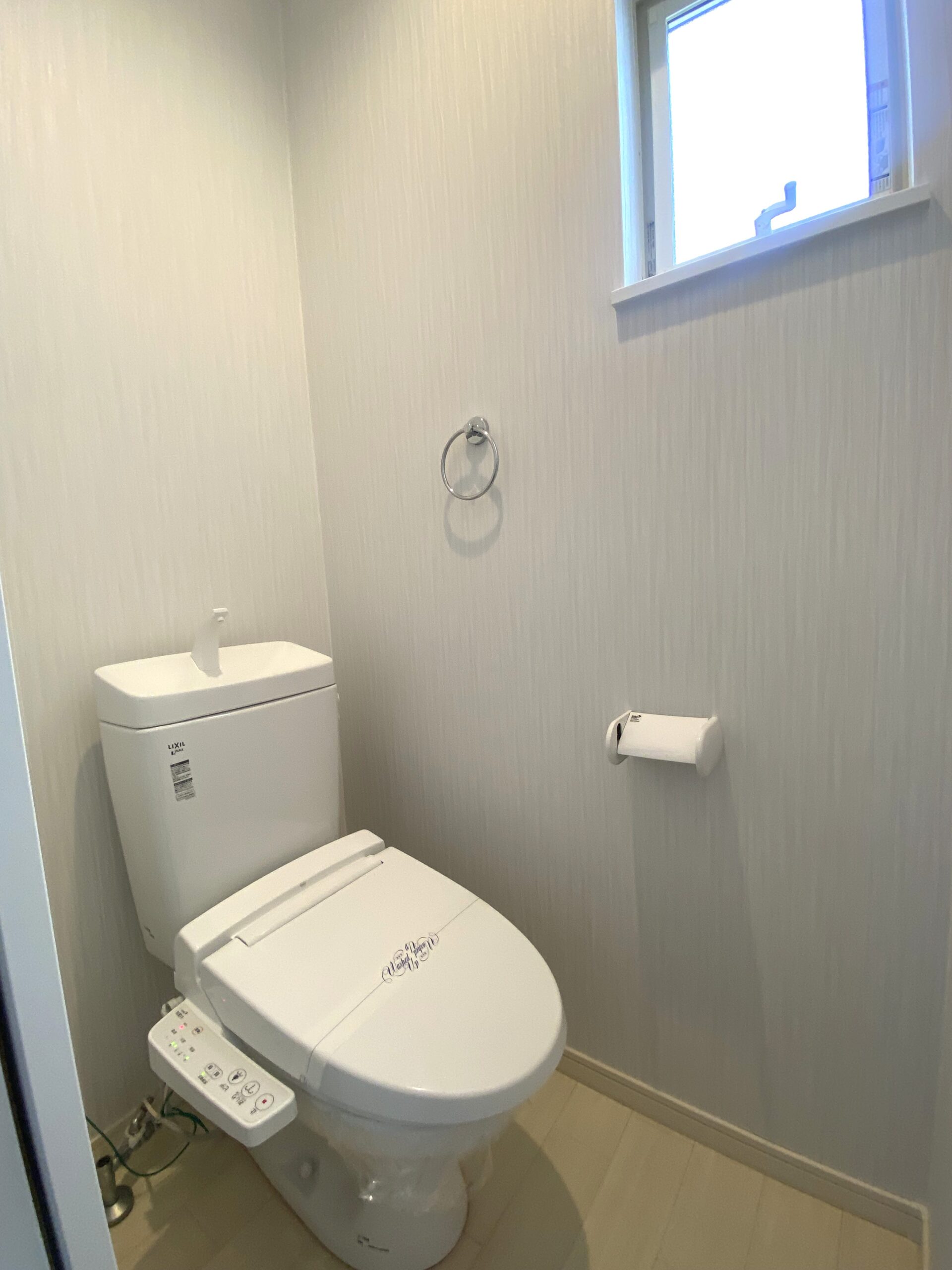 中宮西之町　中古戸建　1階トイレ