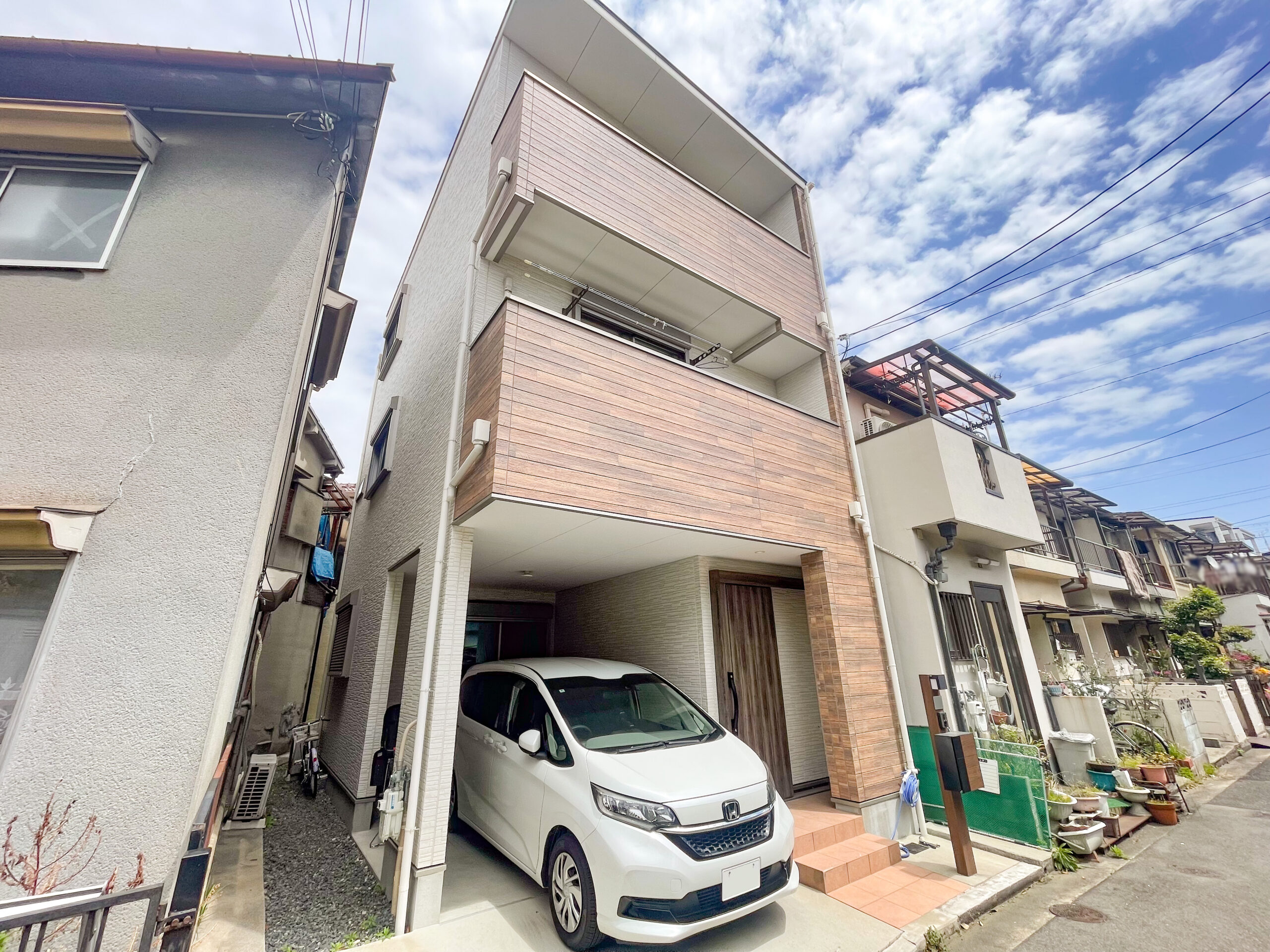 枚方市星丘一丁目　中古戸建　外観