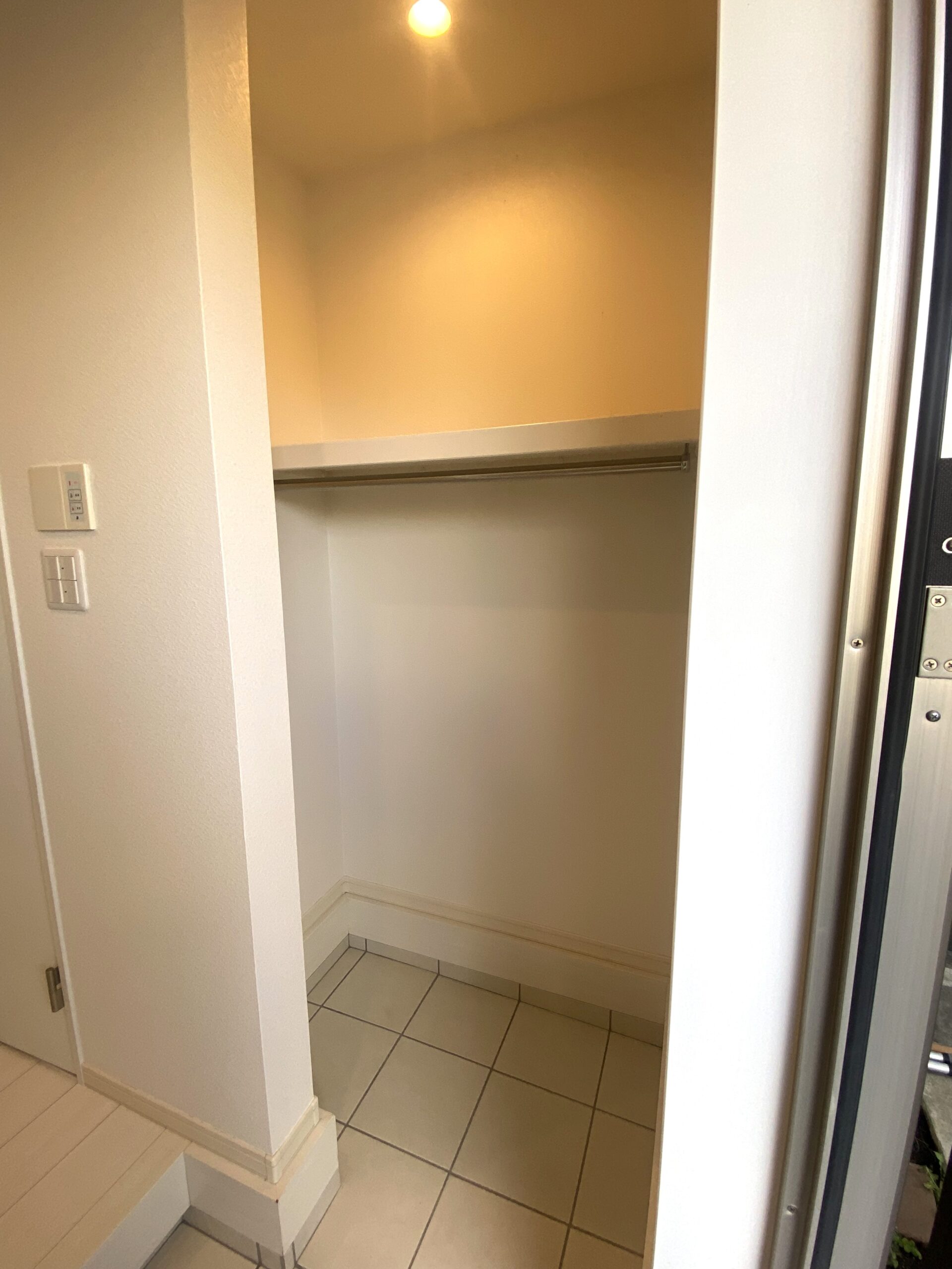 中宮西之町　中古戸建　シューズクローク