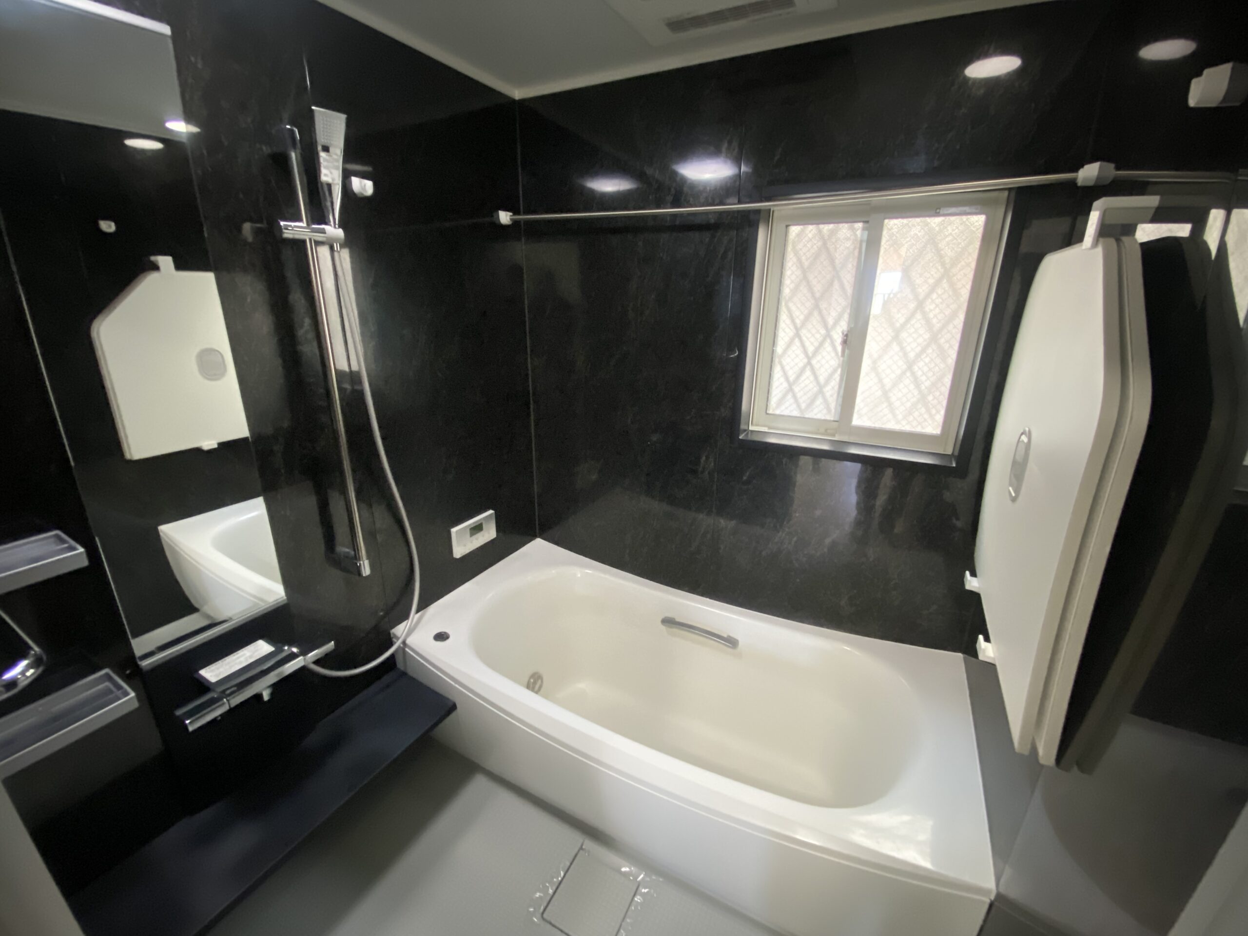 中宮西之町　中古戸建　浴室